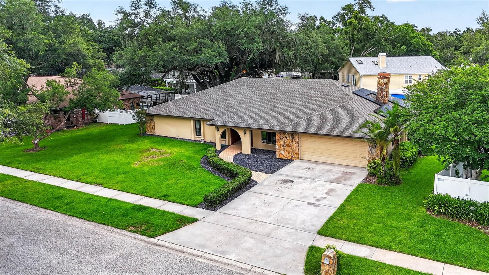 11004 Theresa Arbor Drive, FL