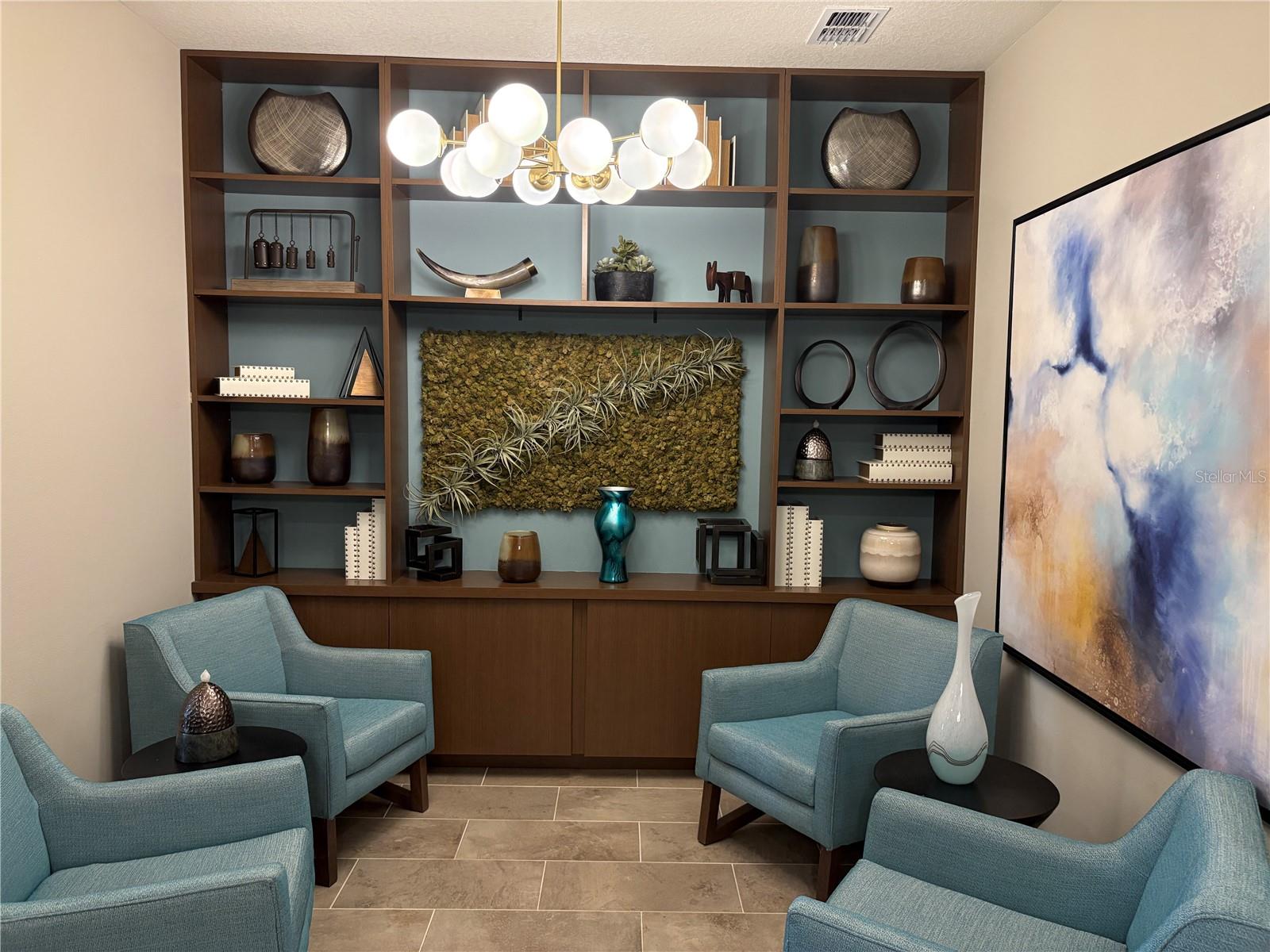 7521 Laureate Boulevard, FL