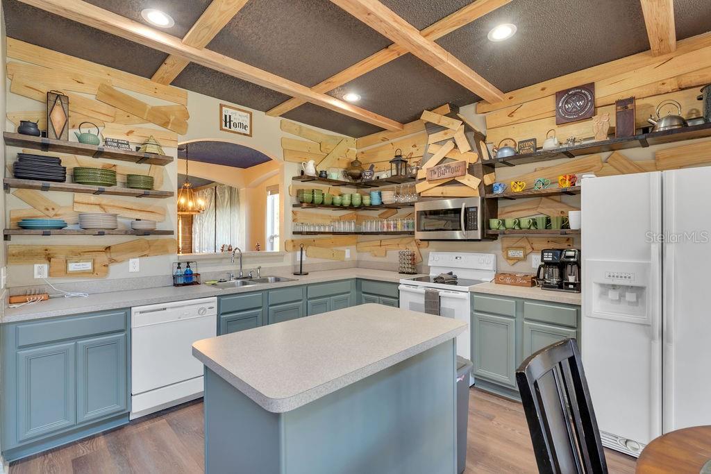 8610 Sunrise Key Drive, FL