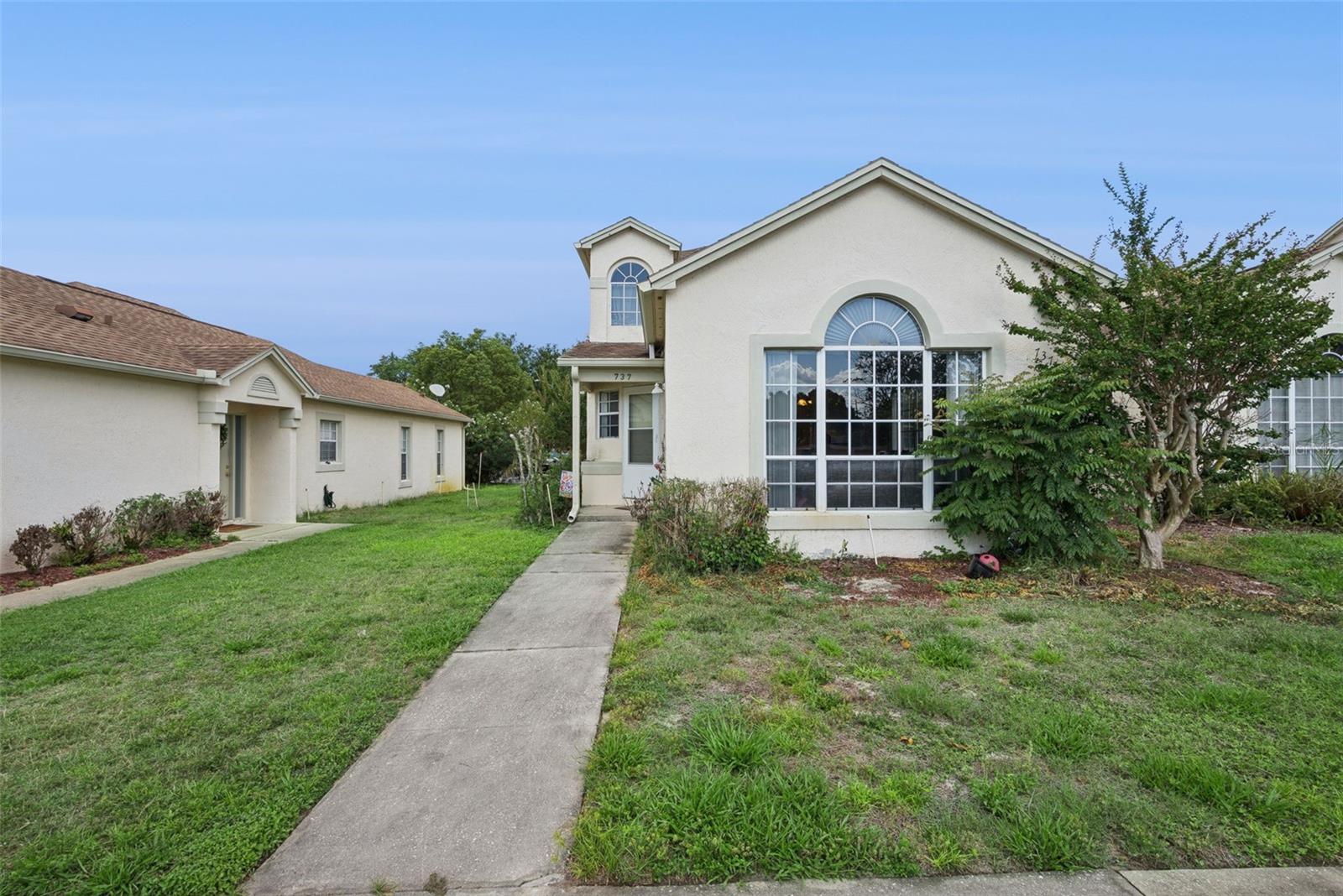 737 Olympic Cir, FL