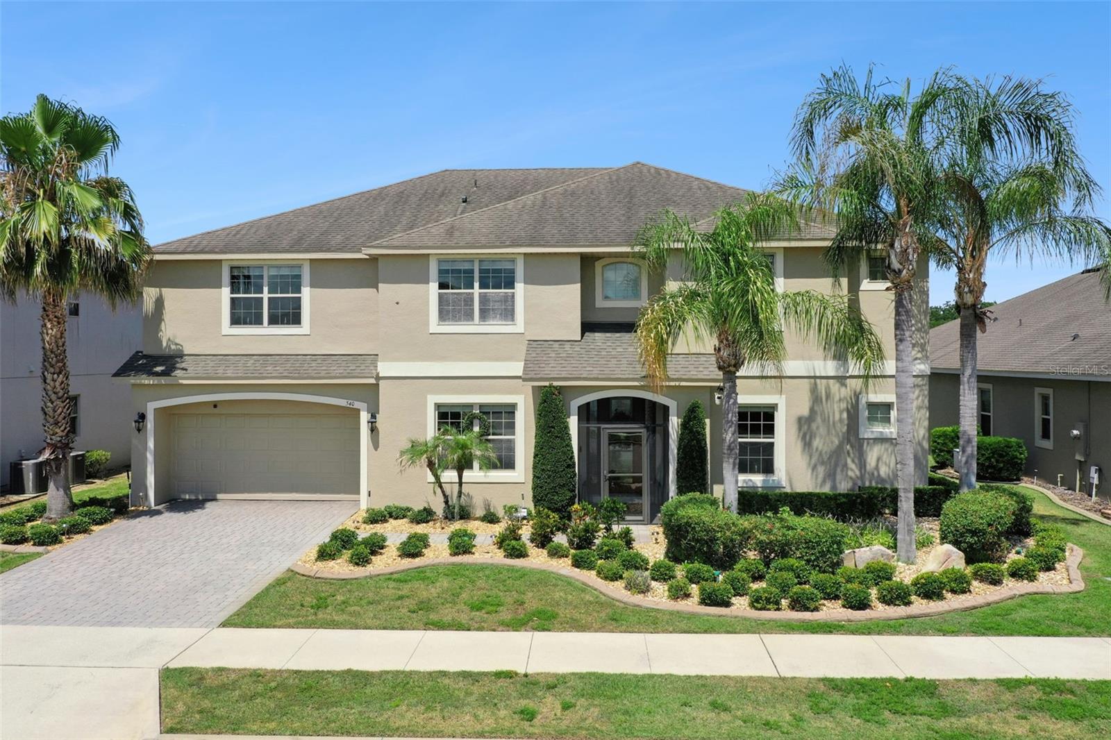540 Bellflower Way, FL