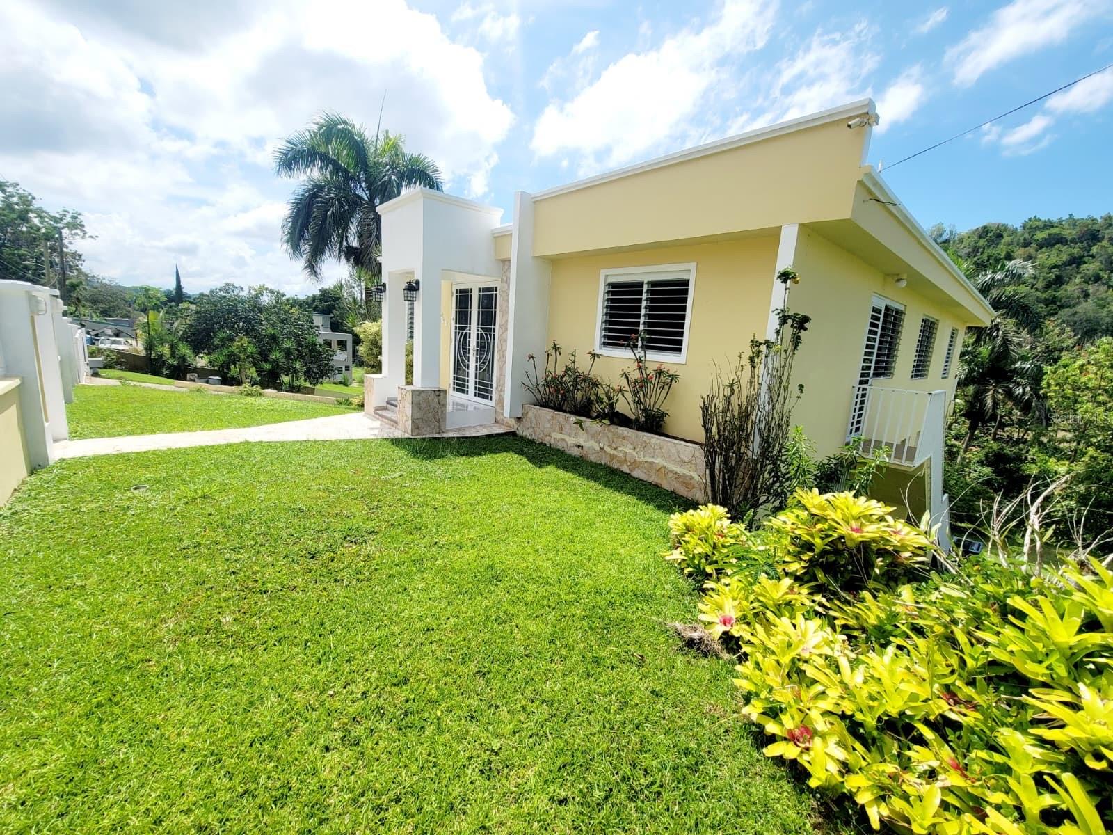 8c Clavel St., PR