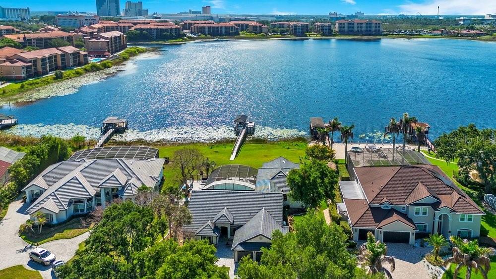 10094 Brandon Circle, FL
