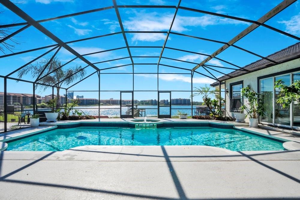 10094 Brandon Circle, FL