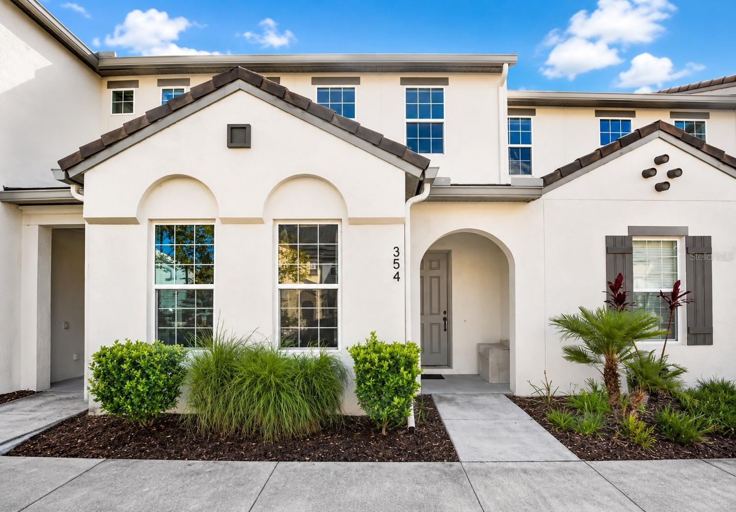 354 Captiva Dr, FL