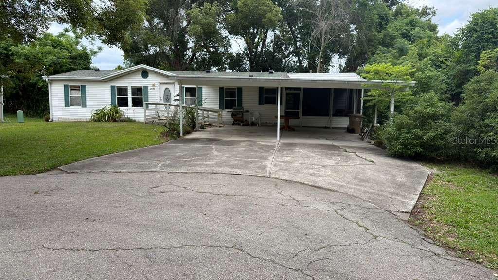 2011 Pinewood Lane, FL