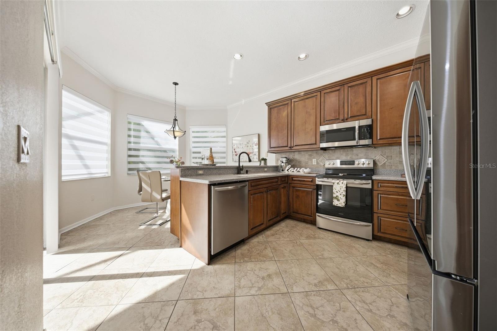 5163 Pinnacle Drive, FL