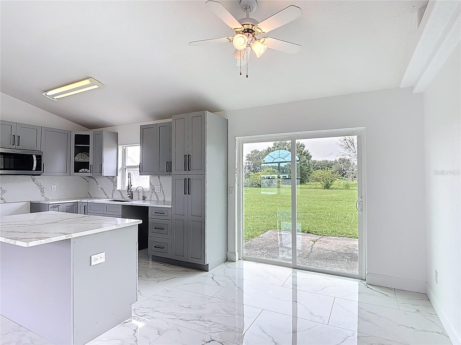 5233 Lake Lizzie Drive, FL