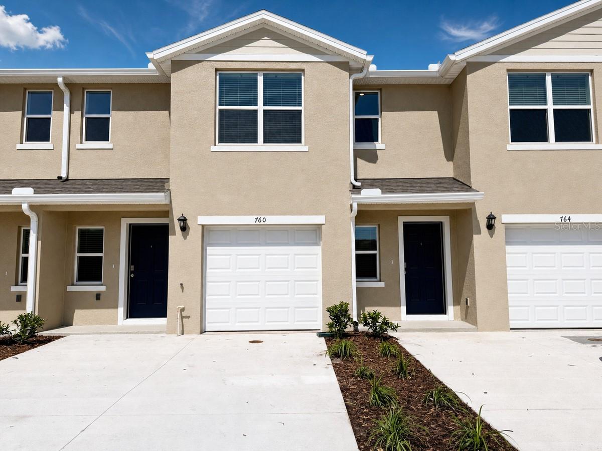 764 Preston Cove Dr, FL