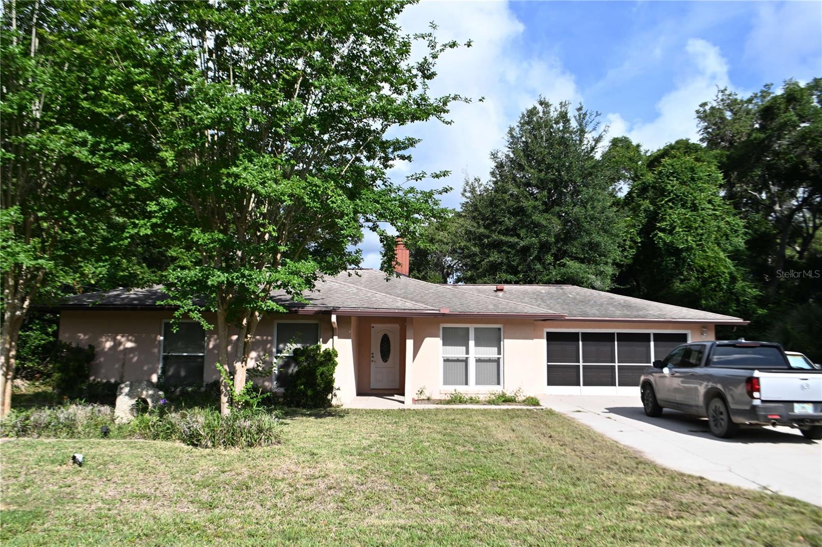 32 Fort Caroline Ln, FL