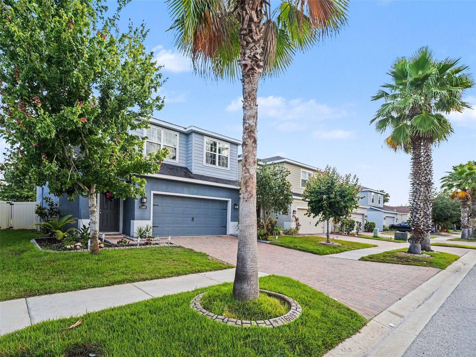 11609 Fringetree Court, FL