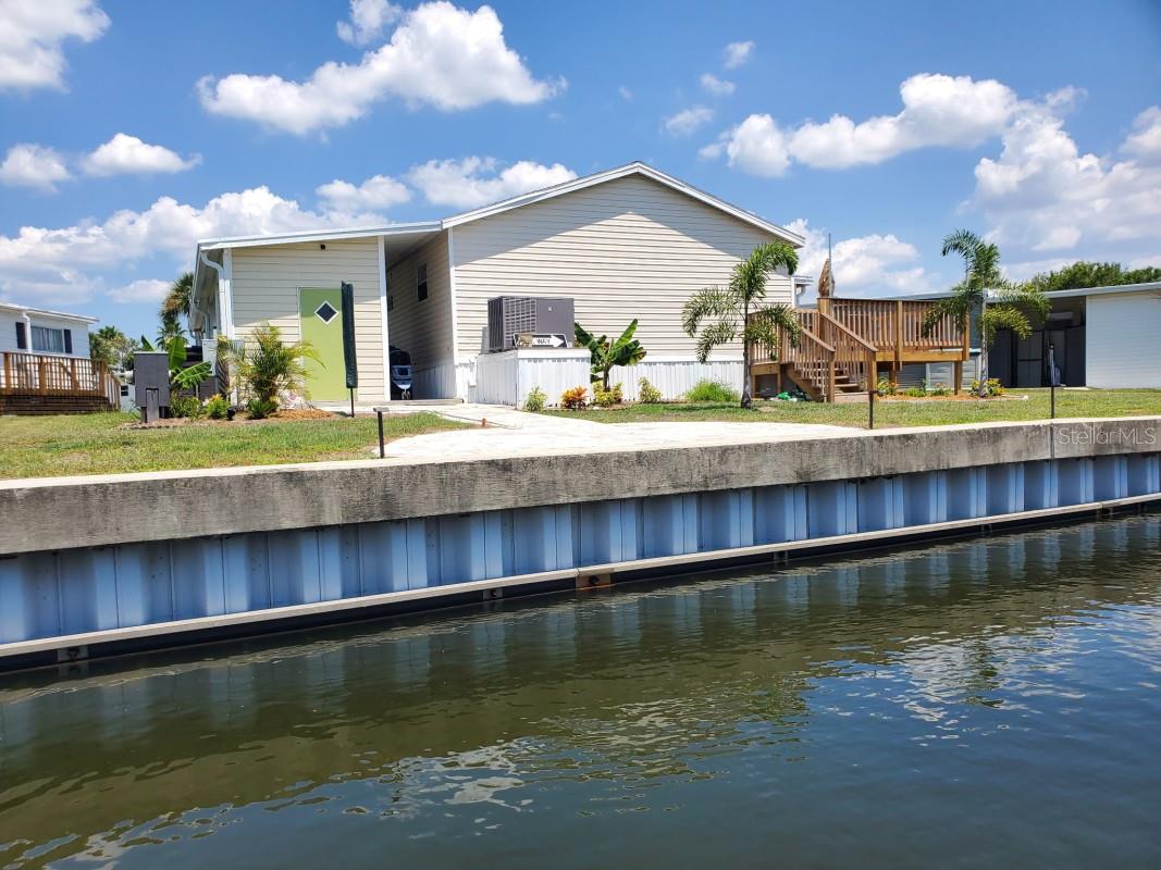 122 Saint Annes Circle, FL