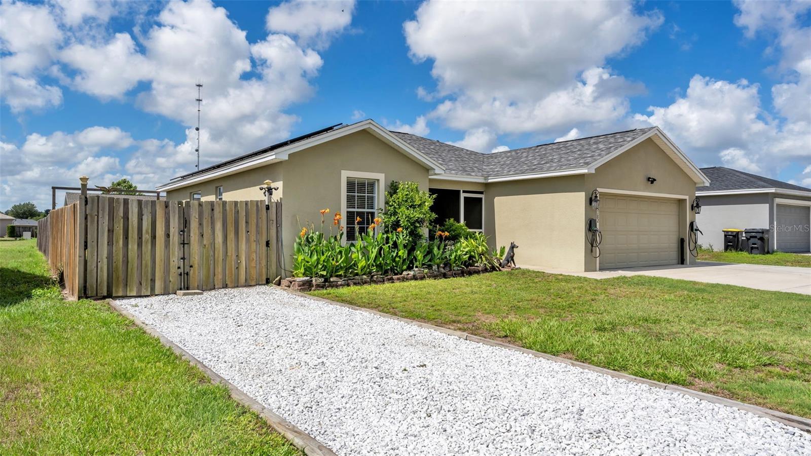 3182 Winchester Estates Loop, FL