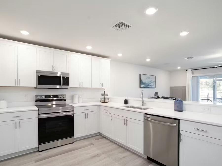362 Chesapeake Drive, FL