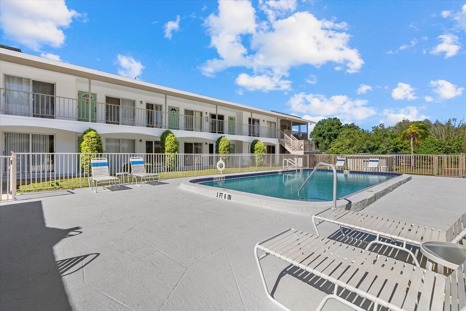 4035 School Avenue, FL