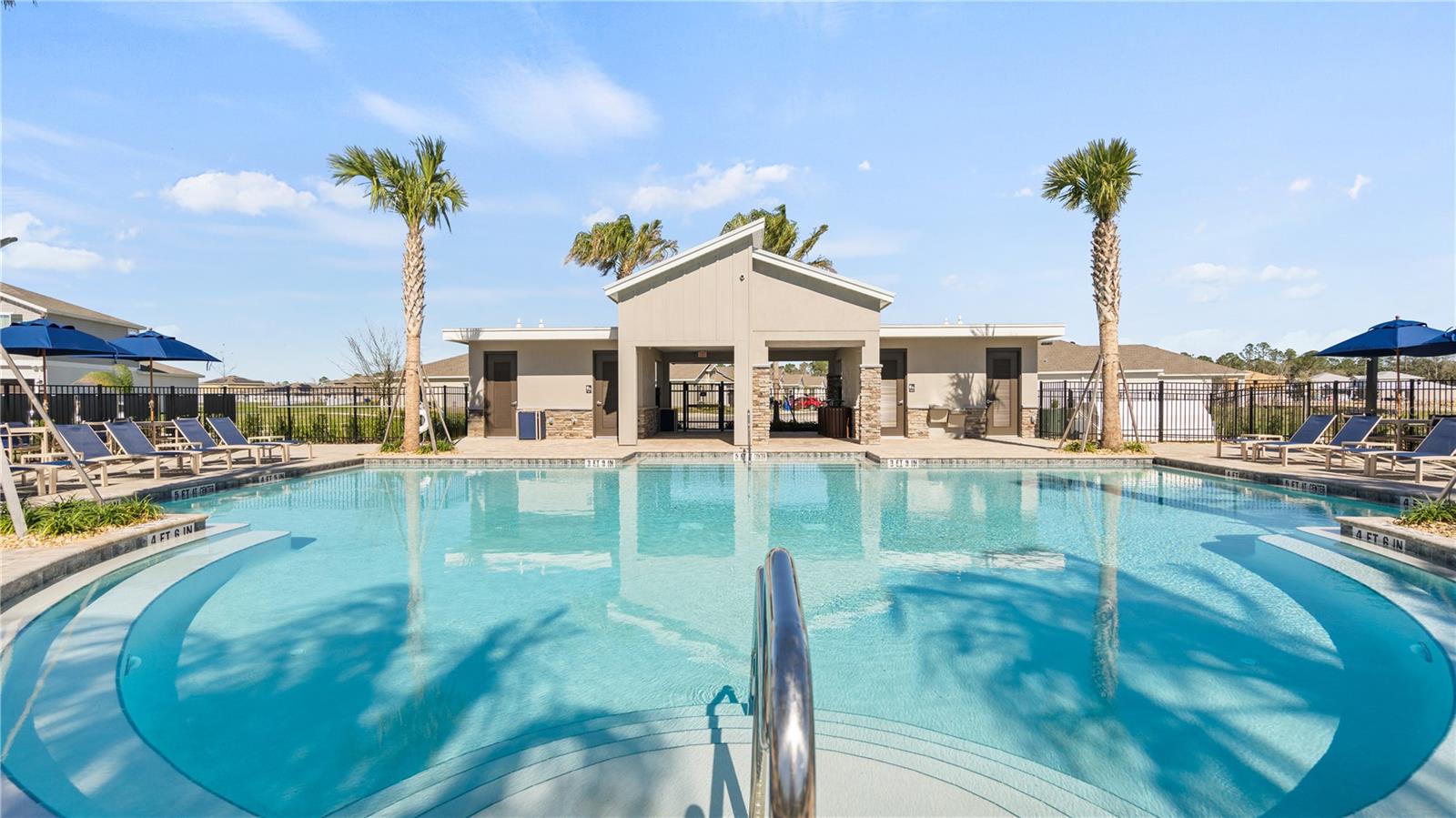 4561 Golden Knight Trail, FL
