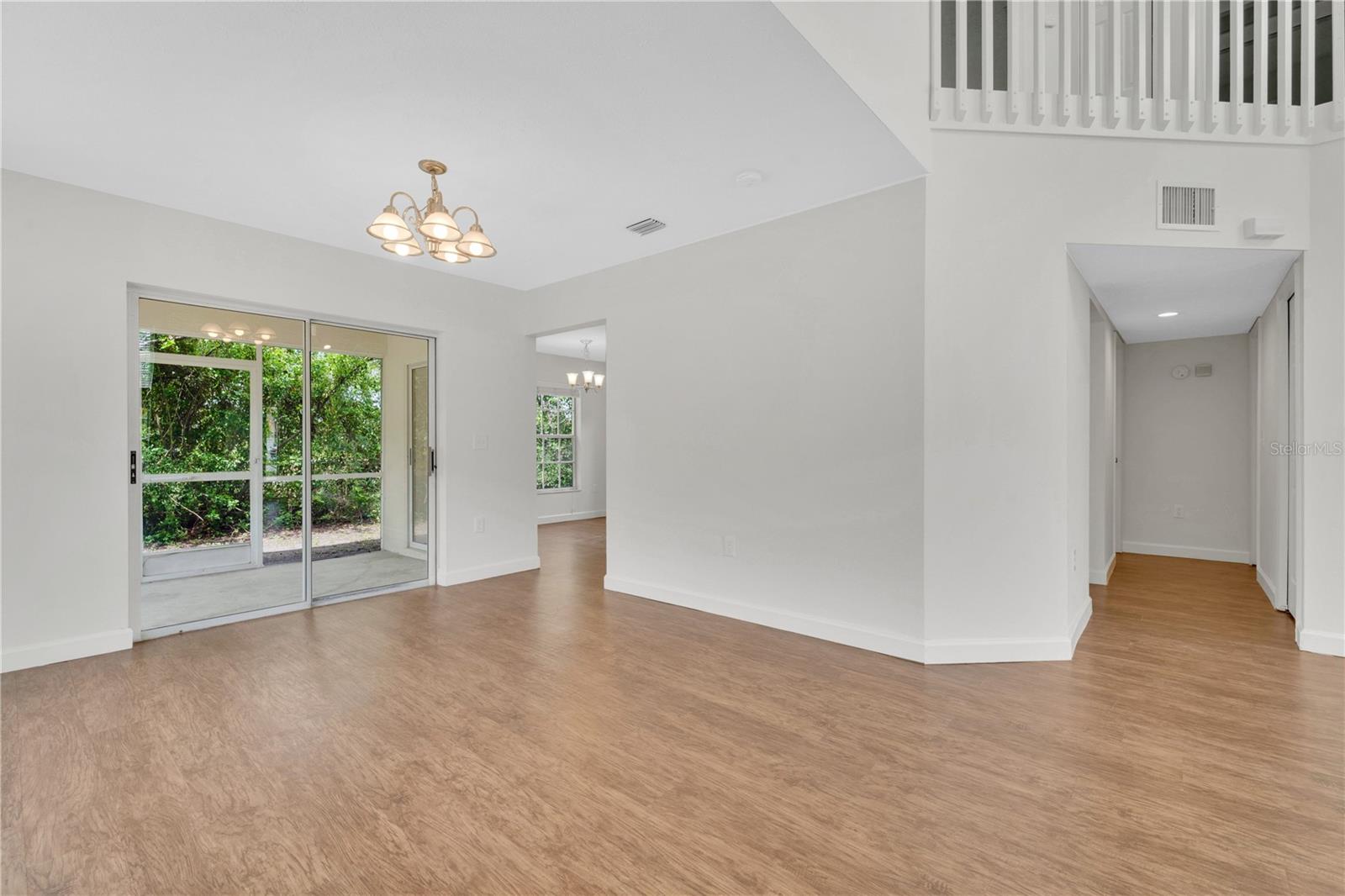 7909 Hathaway Drive, FL