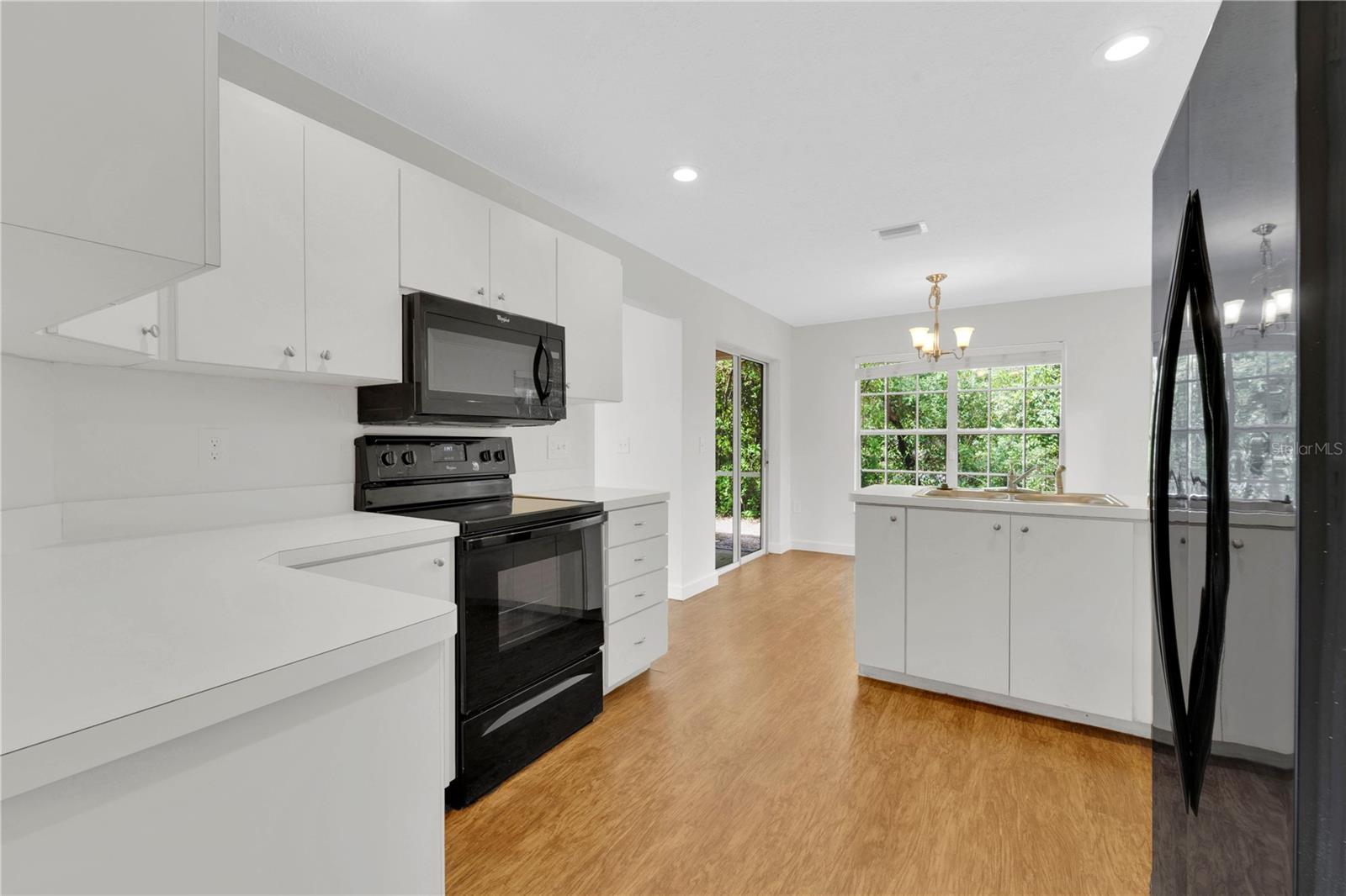 7909 Hathaway Drive, FL