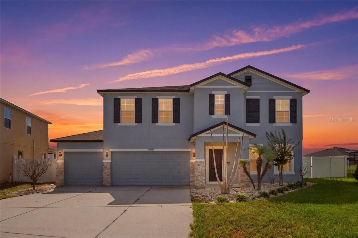 9012 Orange Blossom Loop, FL