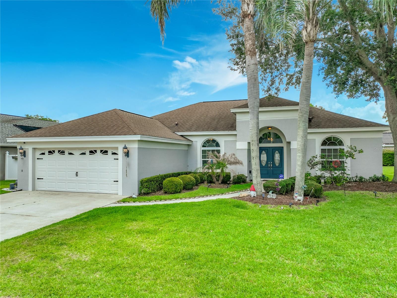 909 Grovesmere Loop, FL