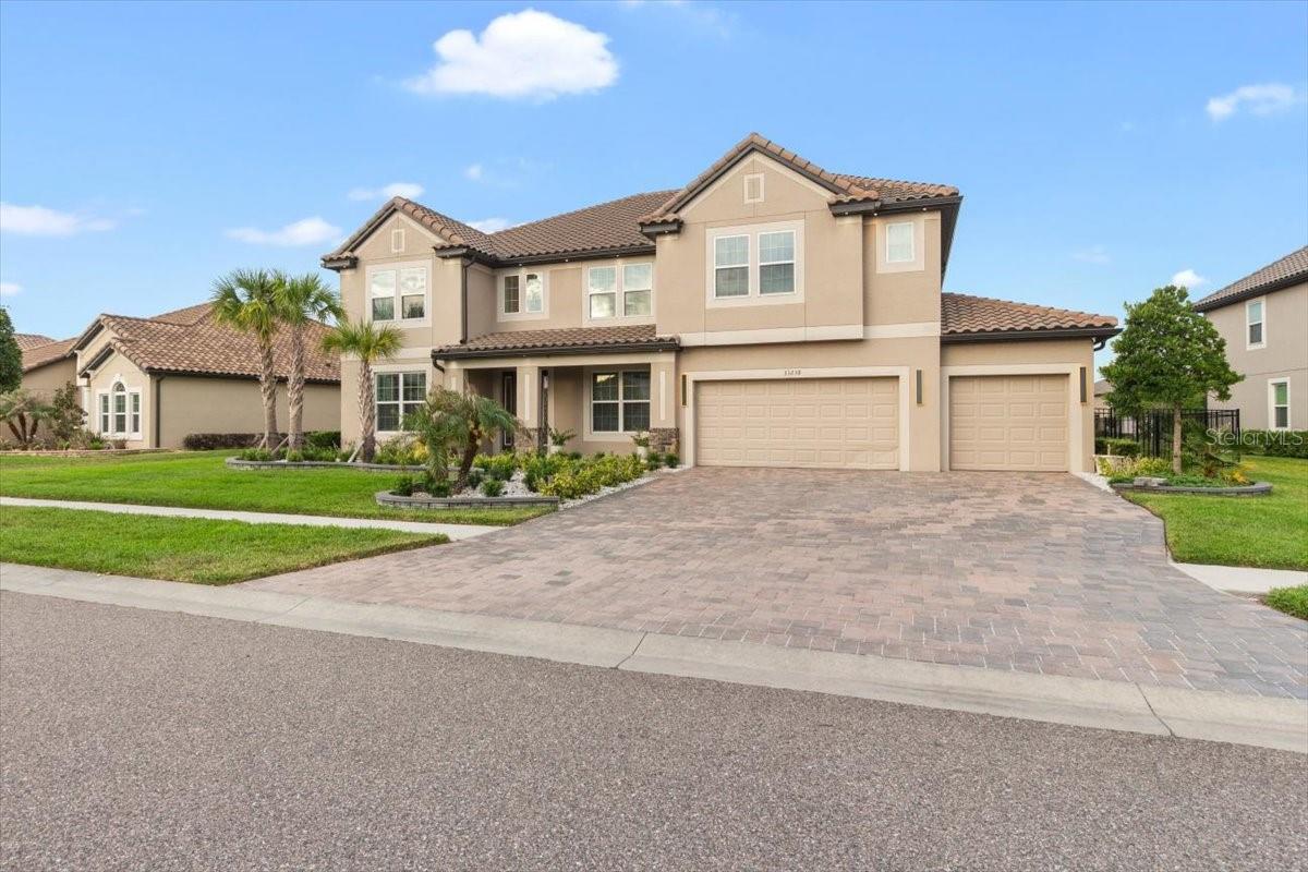 33239 Kateland Dr, FL