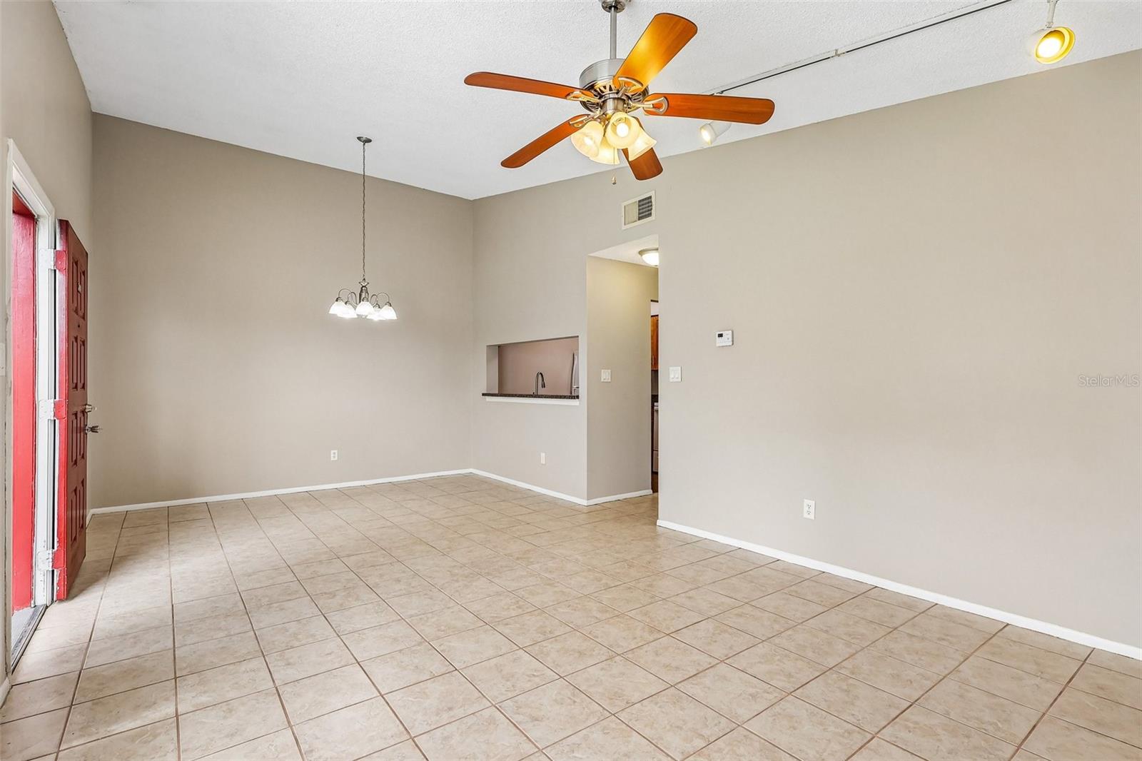 4842 Semoran Boulevard, FL