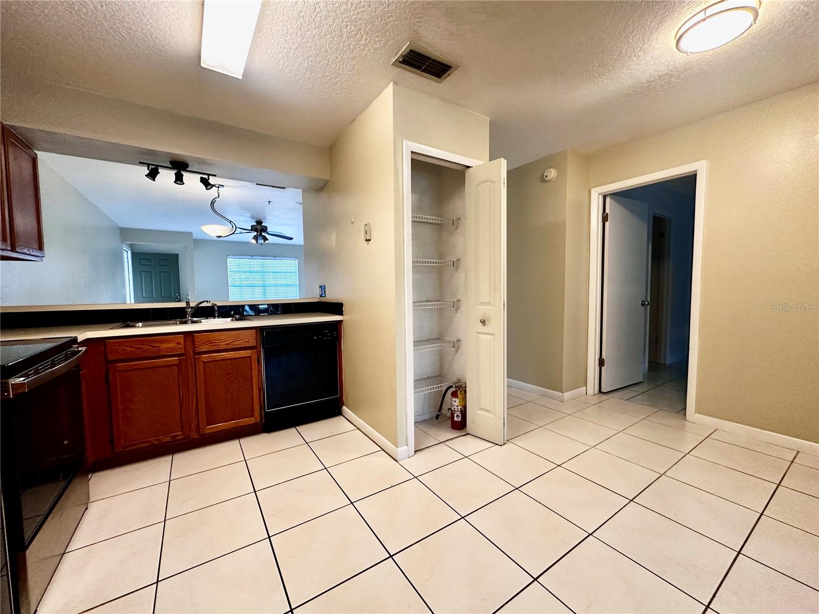 144 Reserve Circle, FL