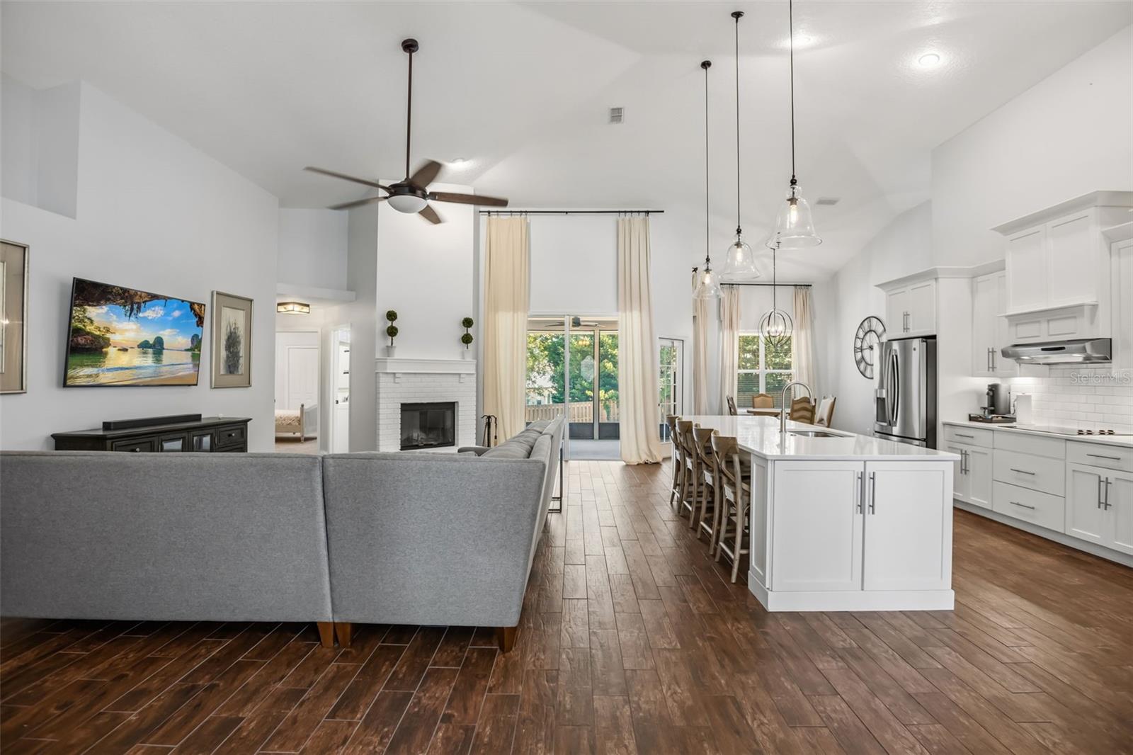 1380 Branch Hill Court, FL