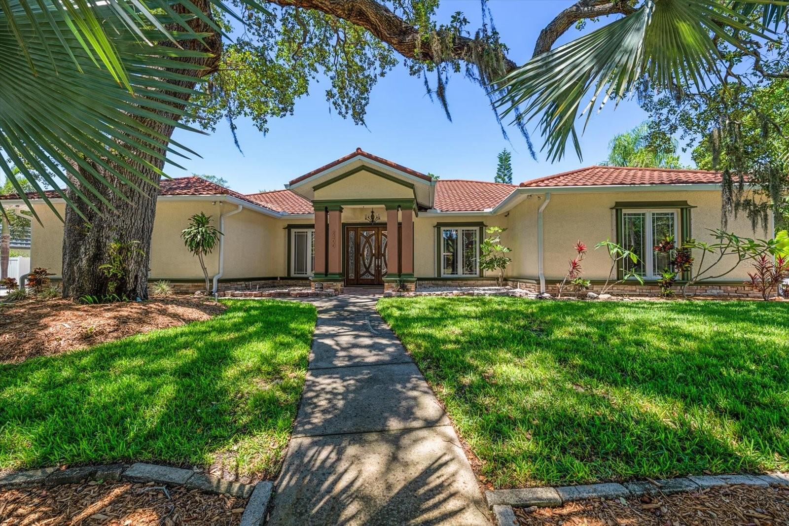 2400 Sherwood Lane, FL