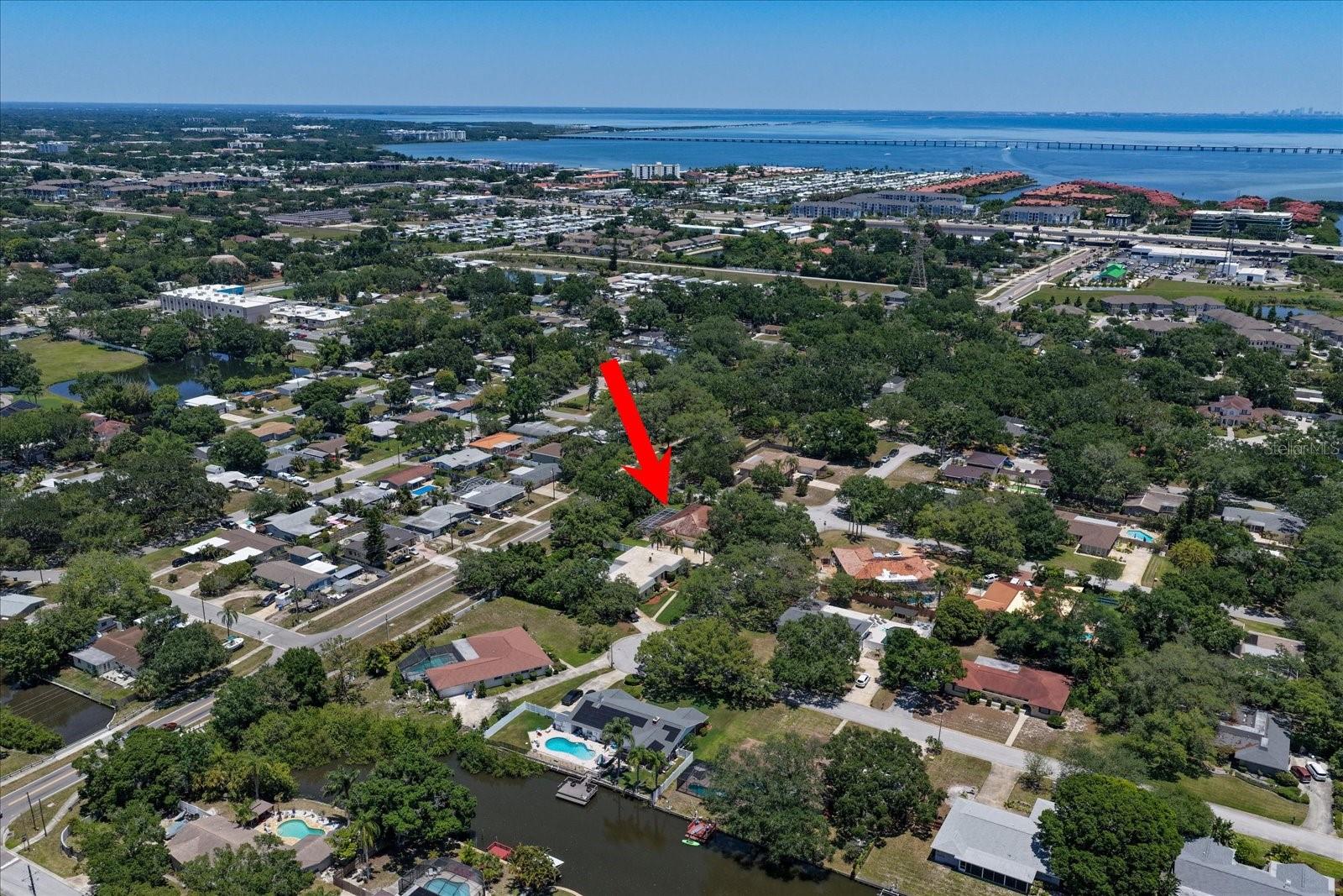 2400 Sherwood Lane, FL