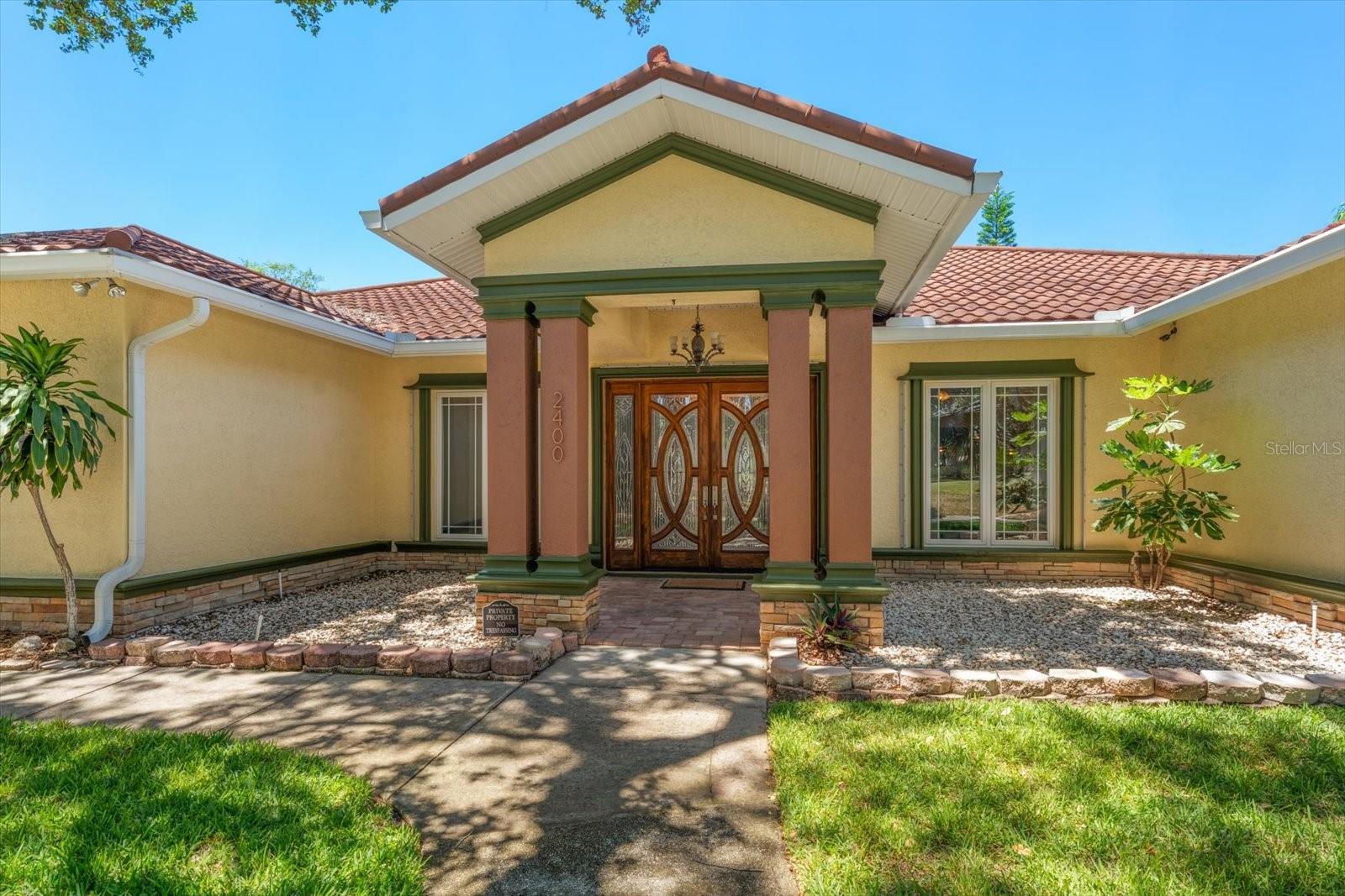 2400 Sherwood Lane, FL