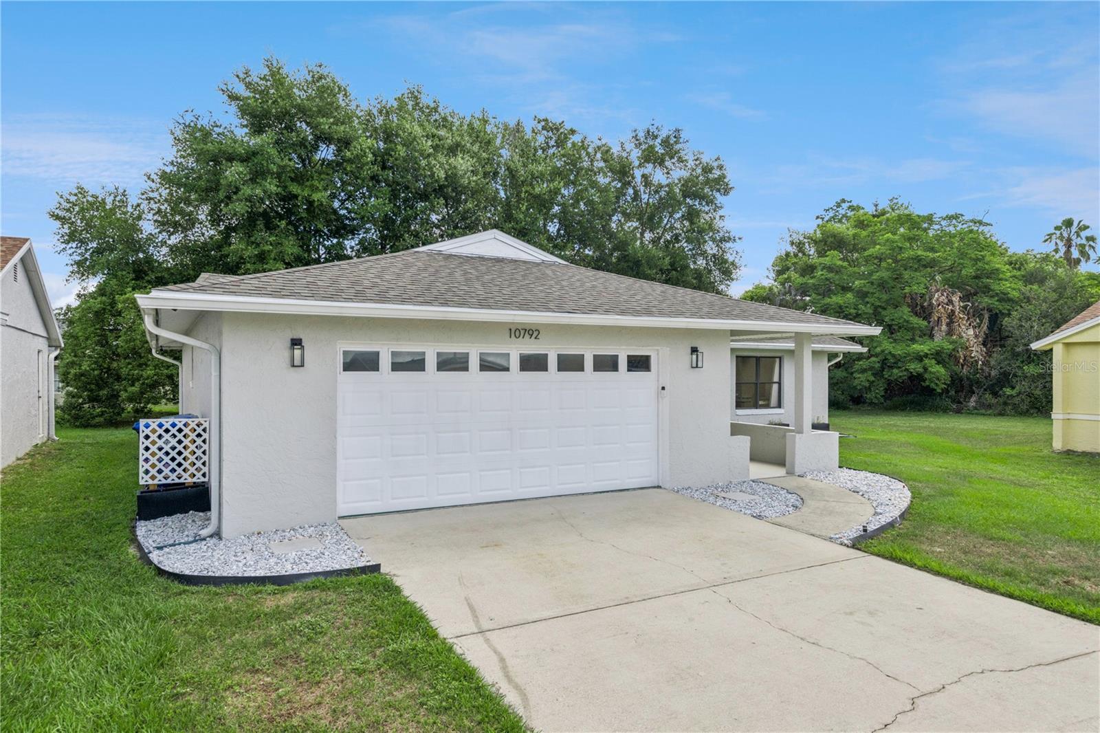 10792 Lazy Lake Drive, FL