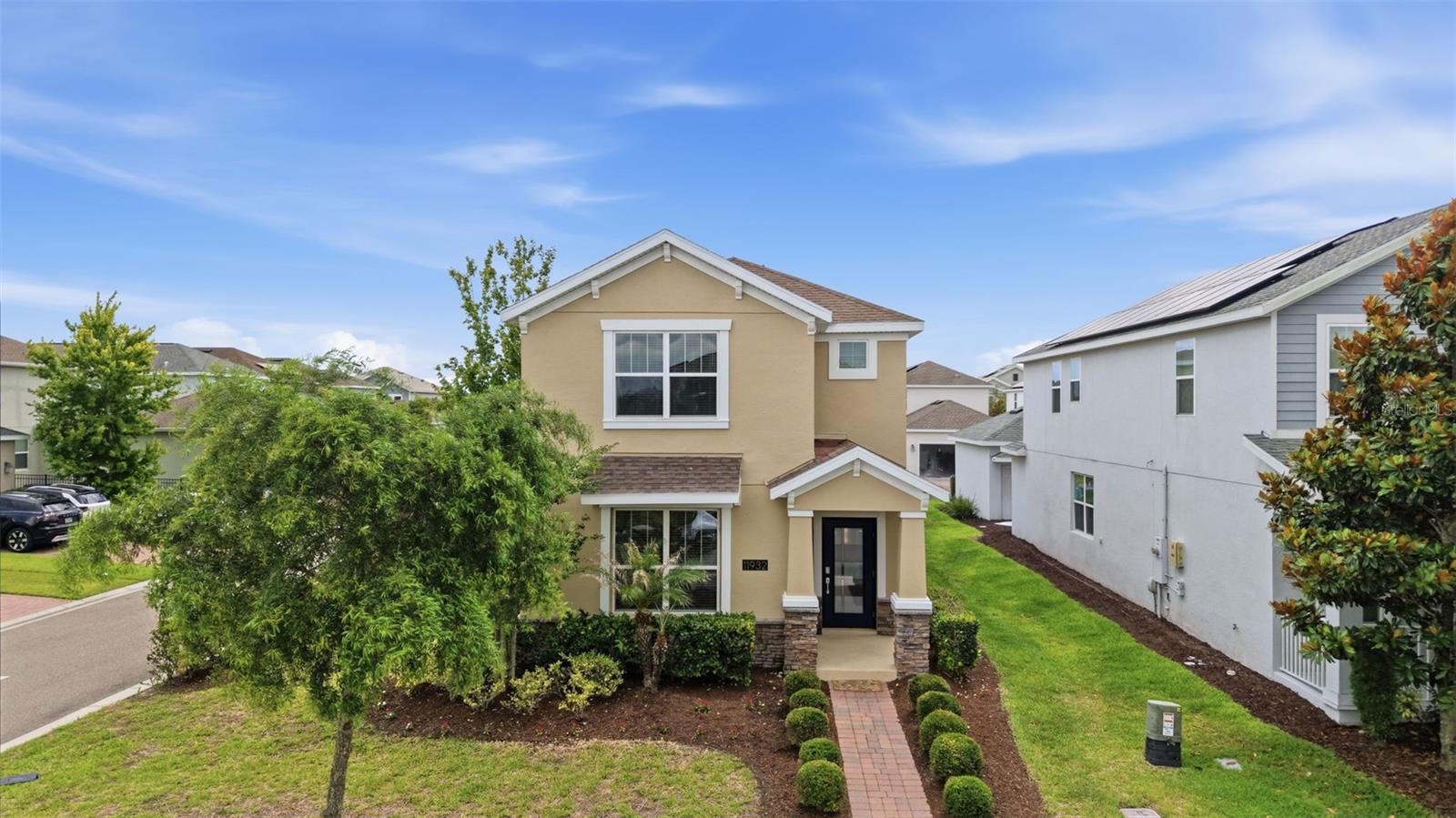 11932 Hometown Place, FL