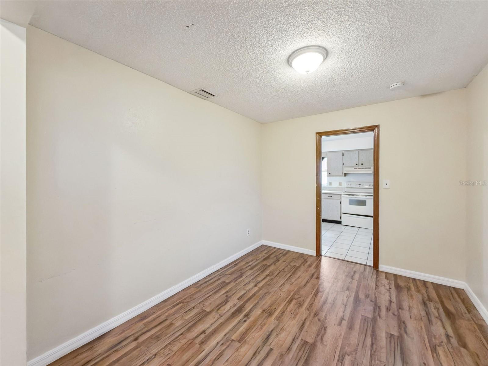 2512 Eastbrook Boulevard, FL