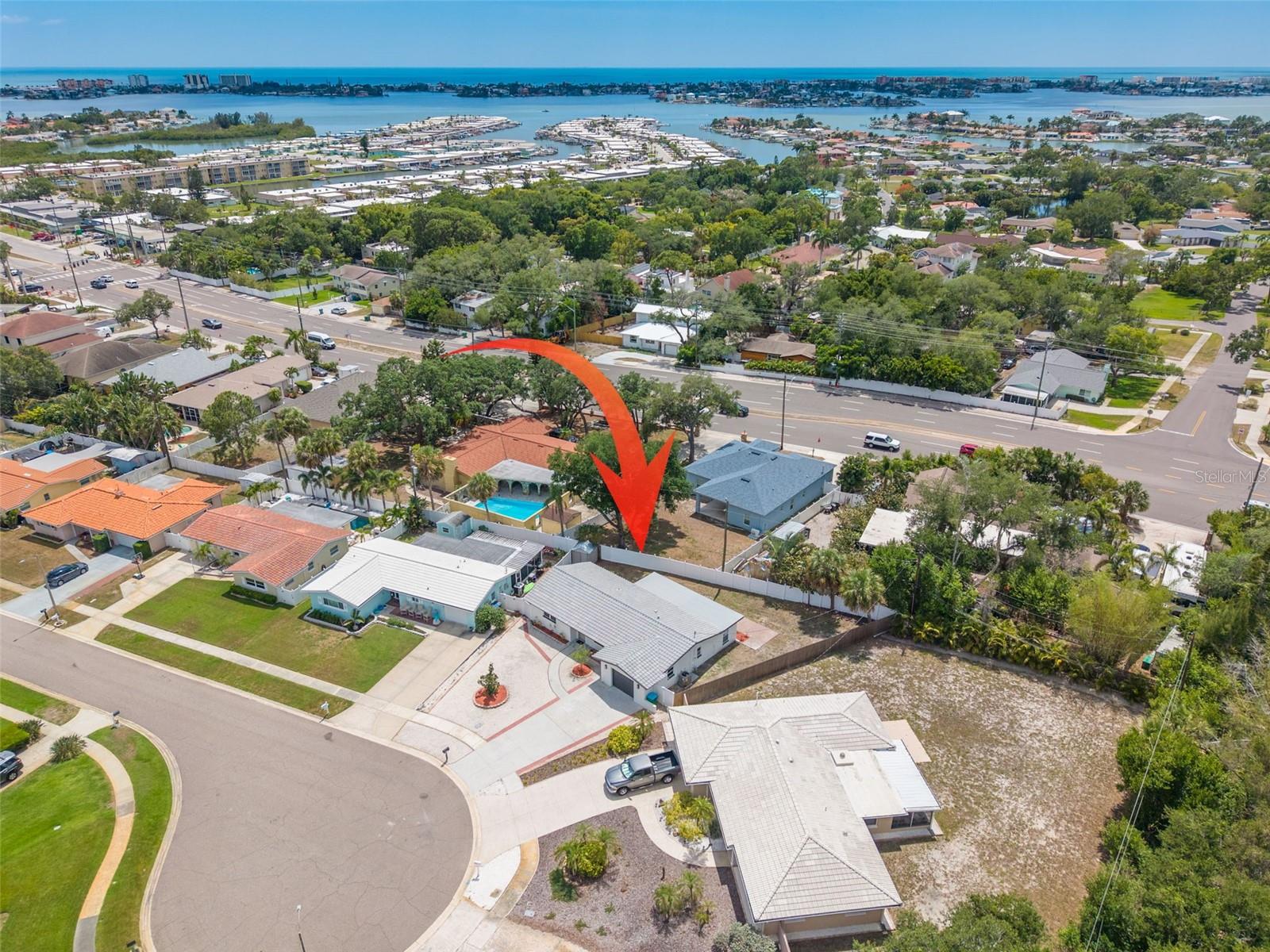 5576 Williamsdale Court, FL
