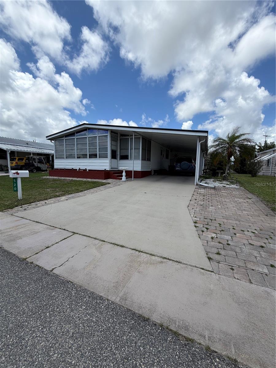 520 Marnie Circle, FL