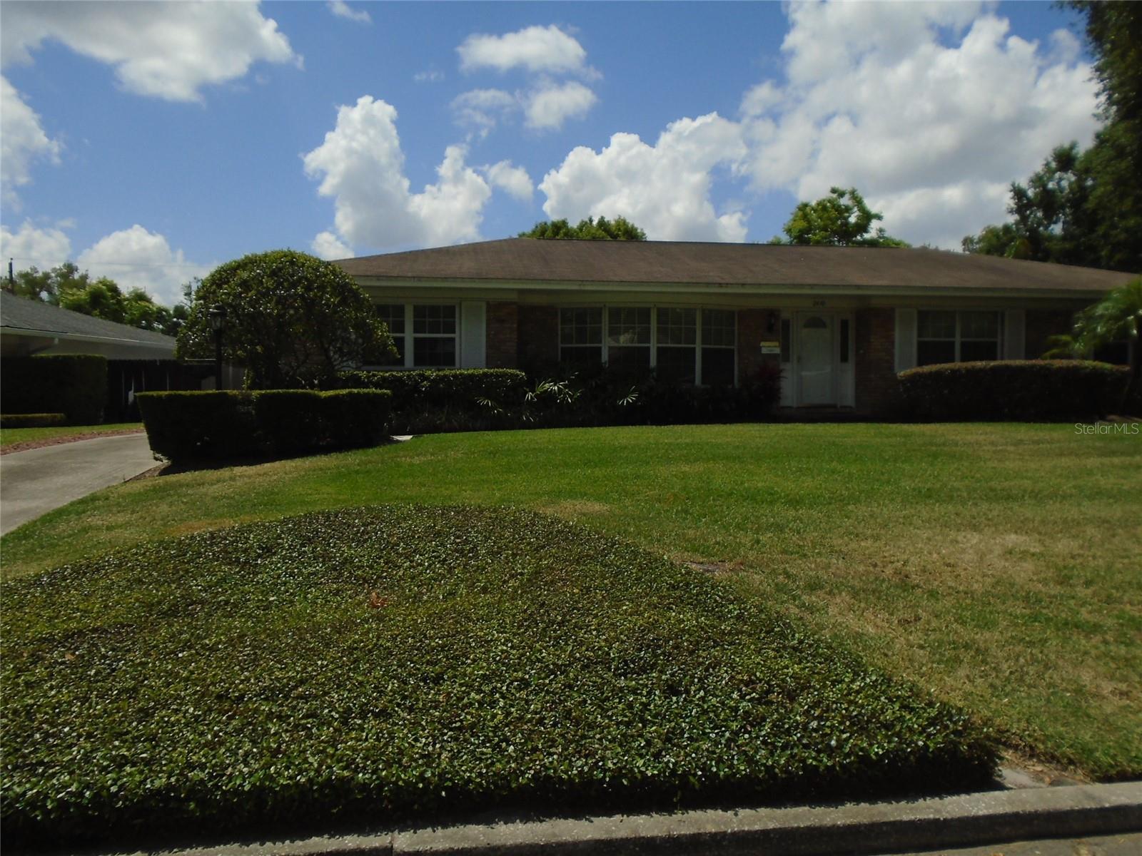 2430 Deloraine Trail, FL