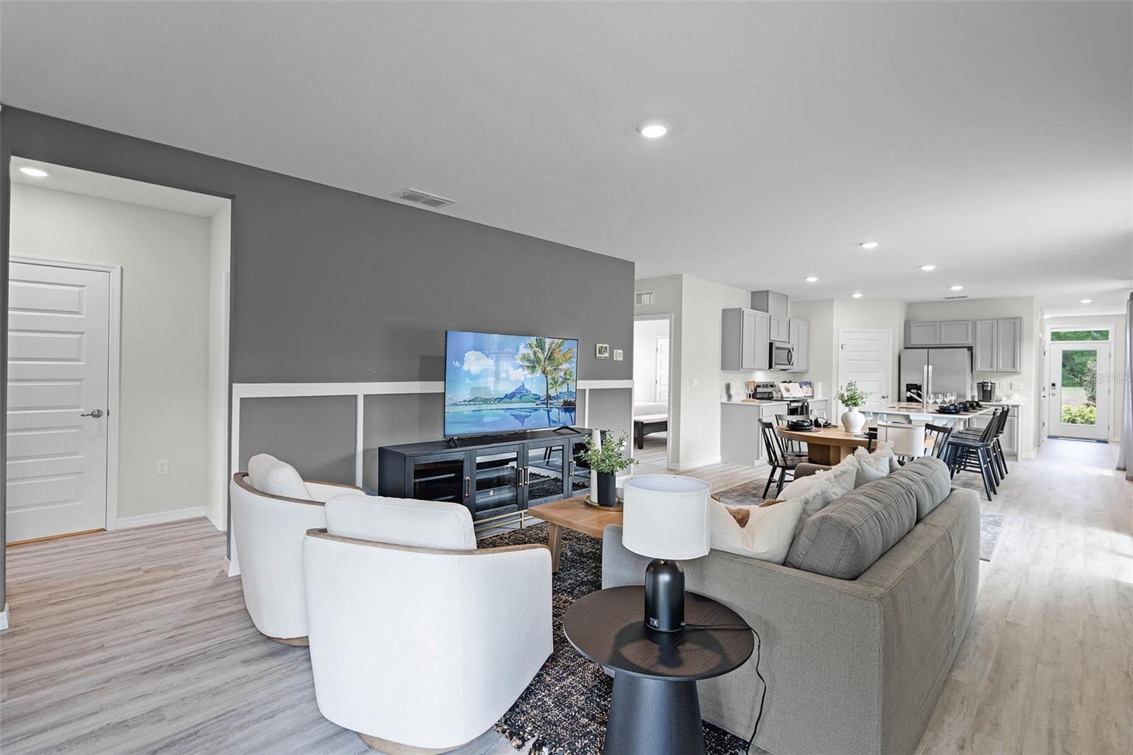 4747 Rolling Lake Lane, FL