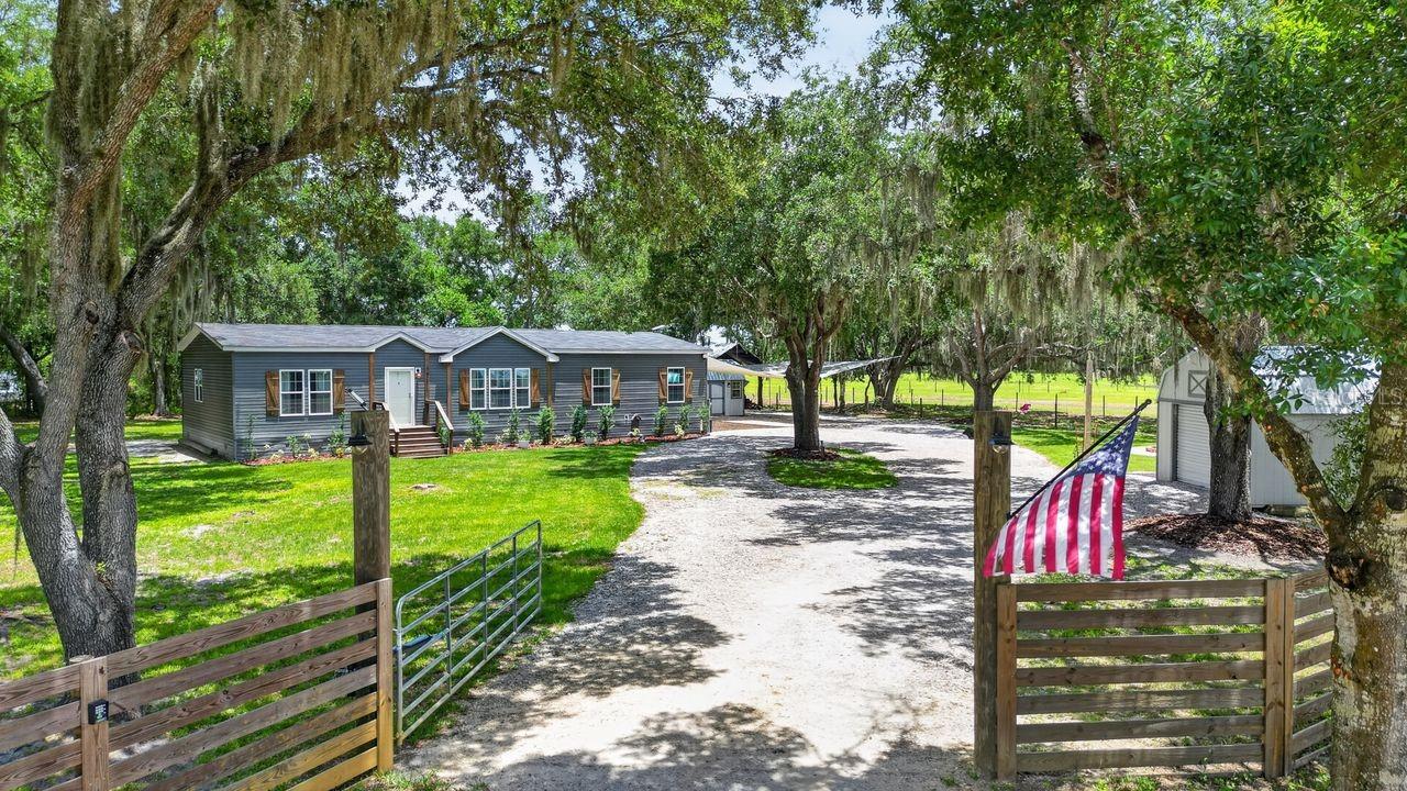 7622 Se Stewart Ter, FL