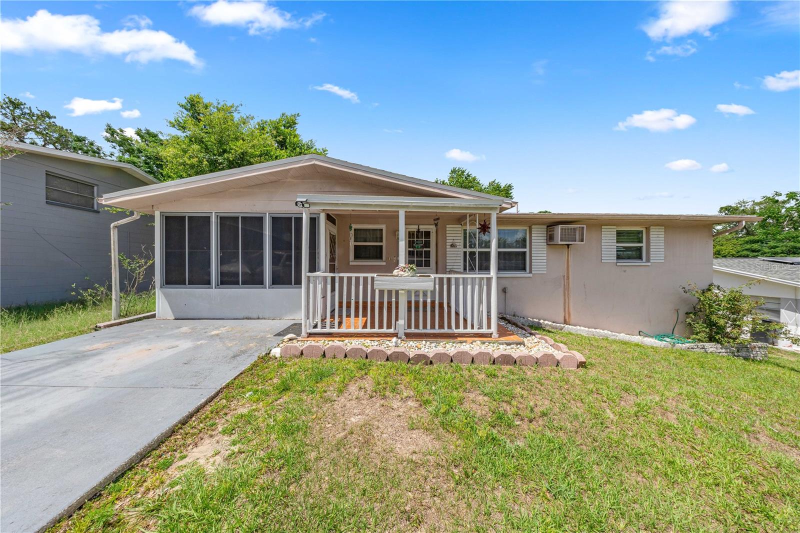 18 Golden Street, FL