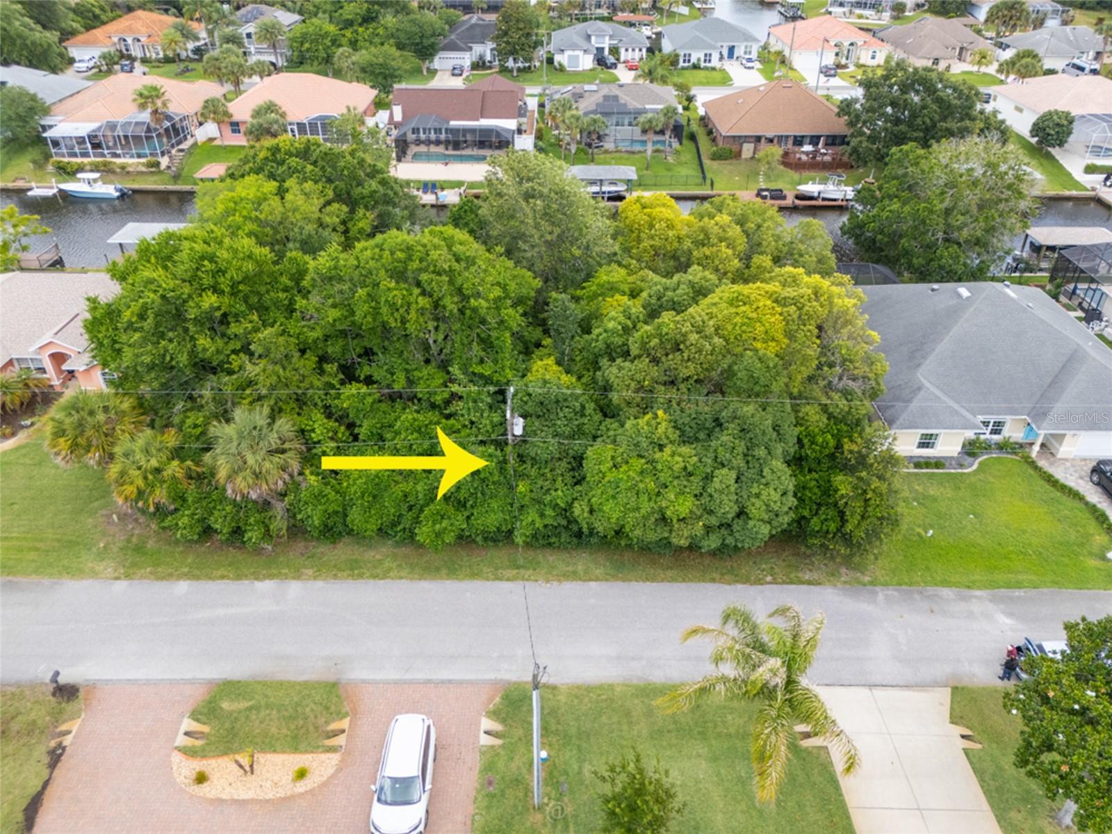 11 Commander Court, FL