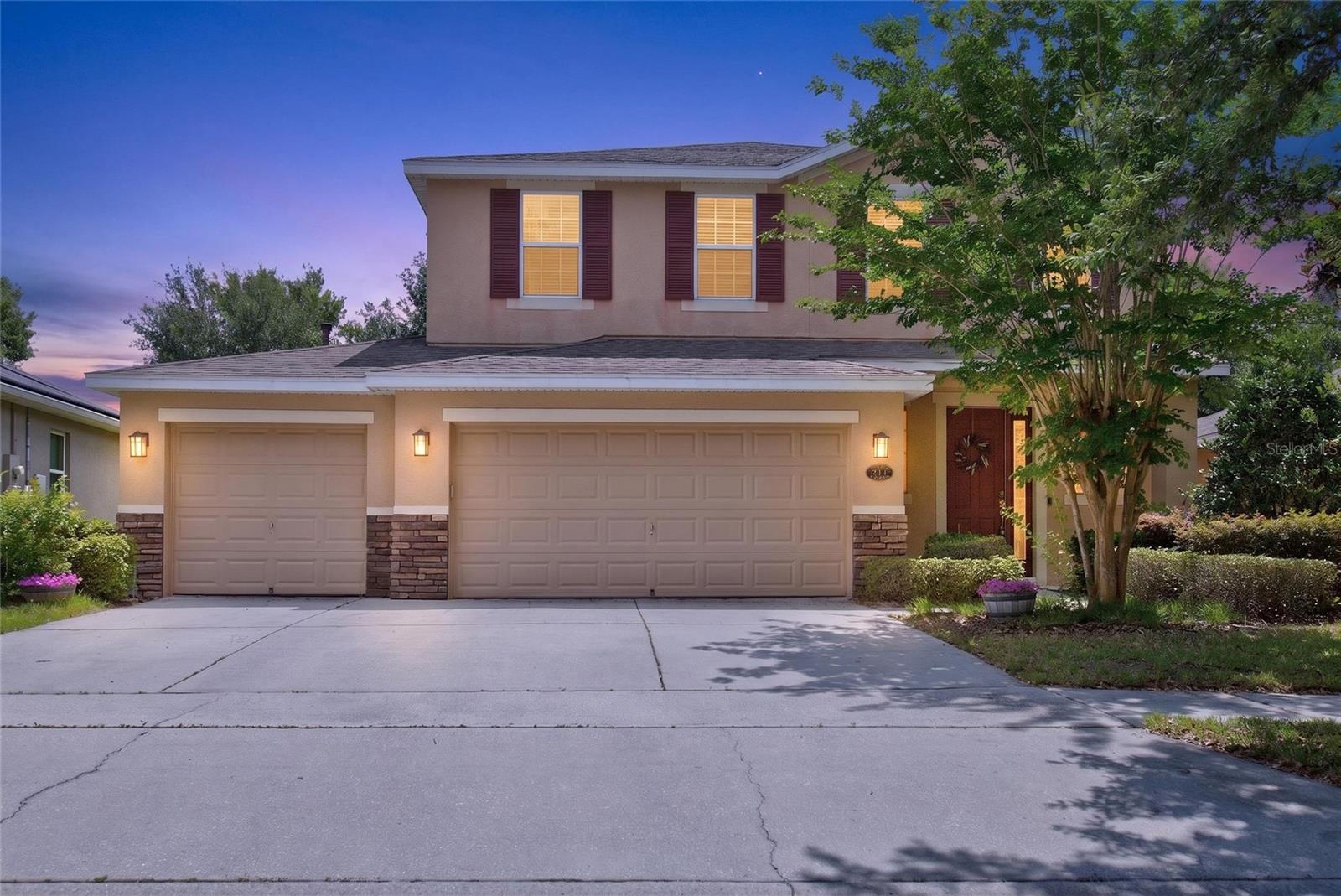 213 Victoria Trails Boulevard, FL