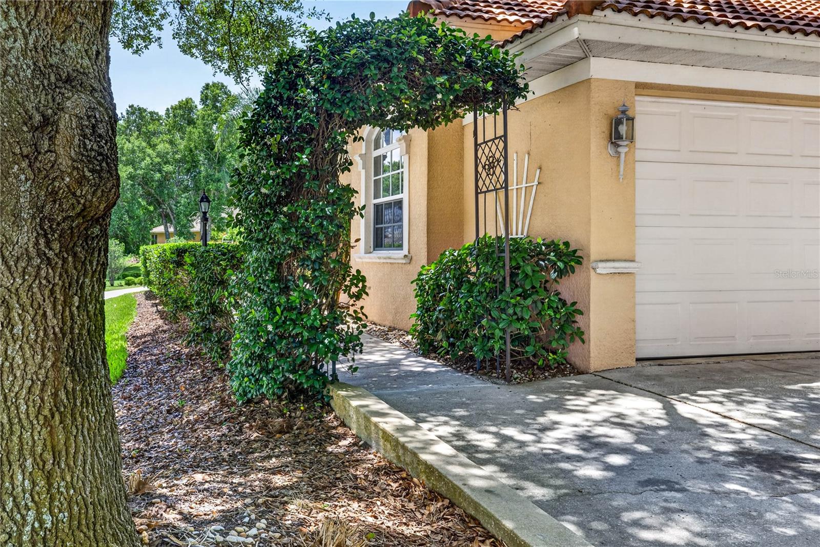 12643 Oak Hollow Court, FL