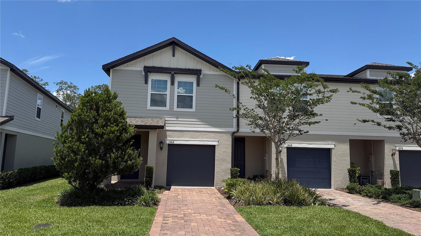 1562 Grand Rue Dr, FL