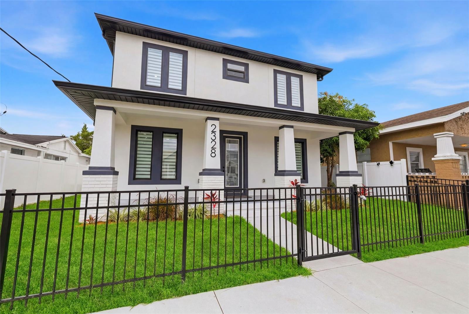 2328 La Salle Street, FL