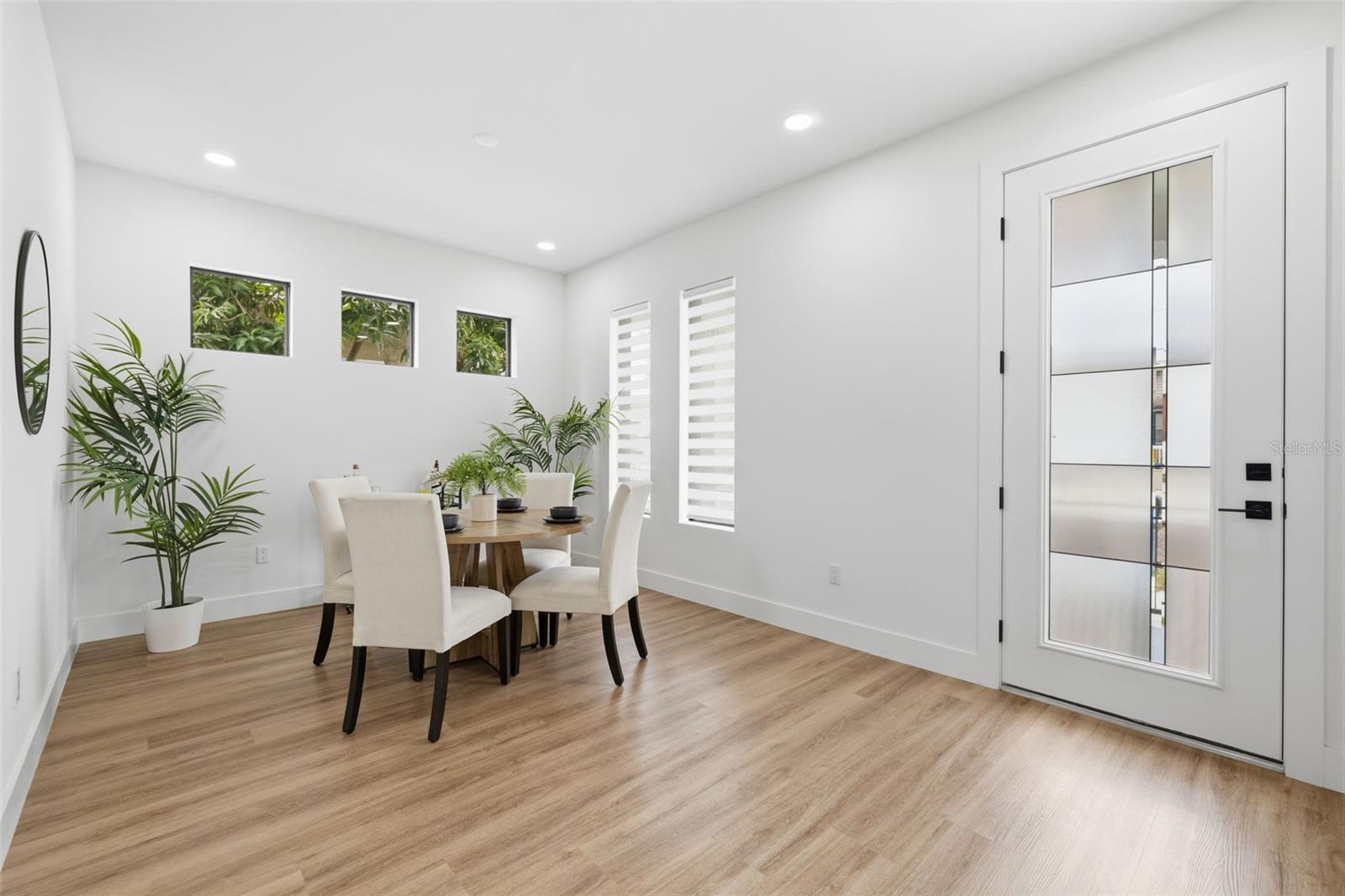2328 La Salle Street, FL