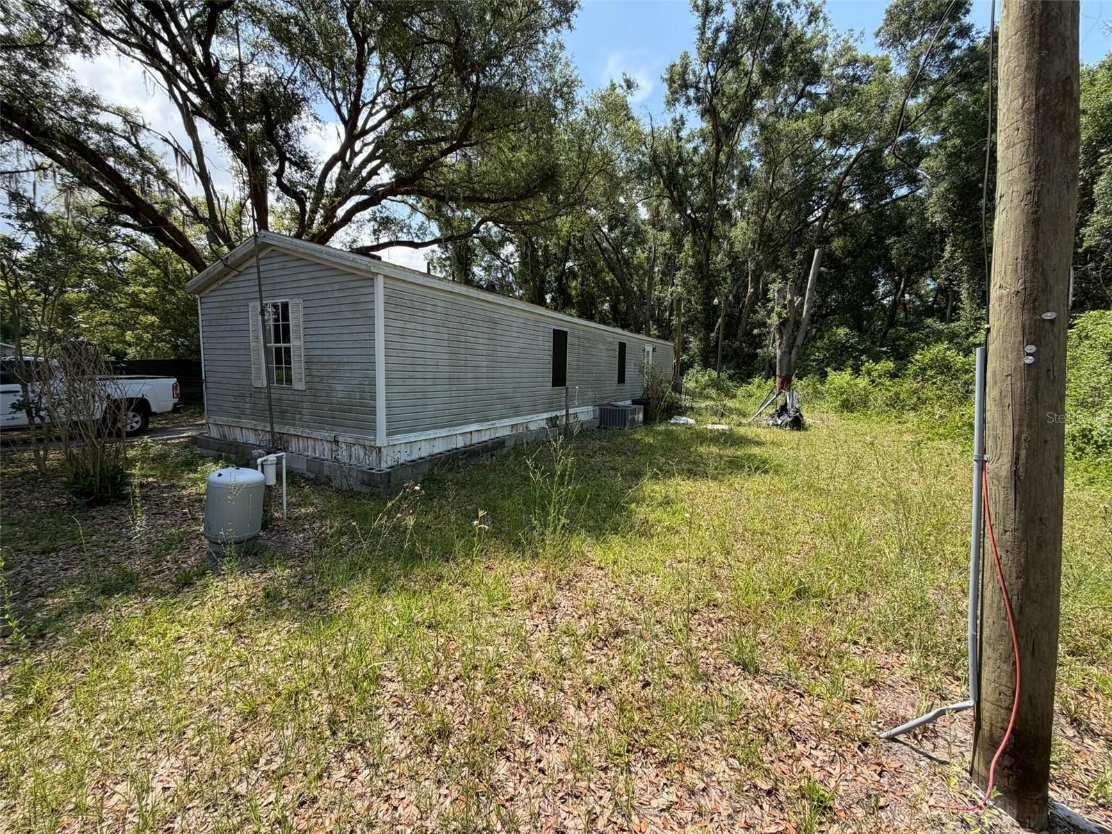 369 Cr 552n, FL