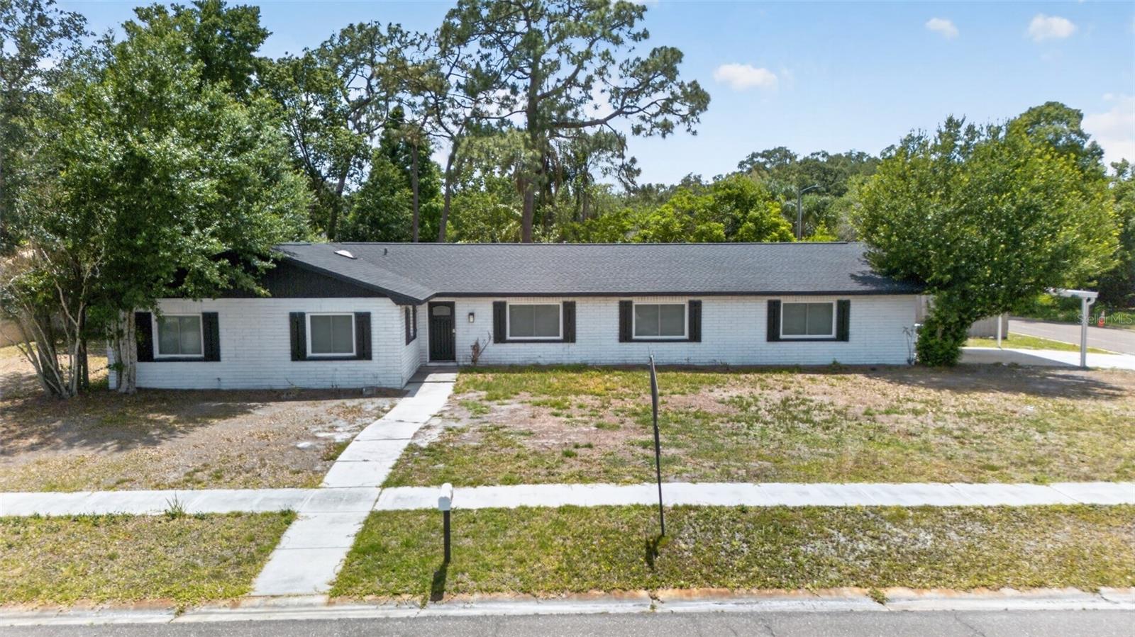 264 Van Gogh Cir, FL
