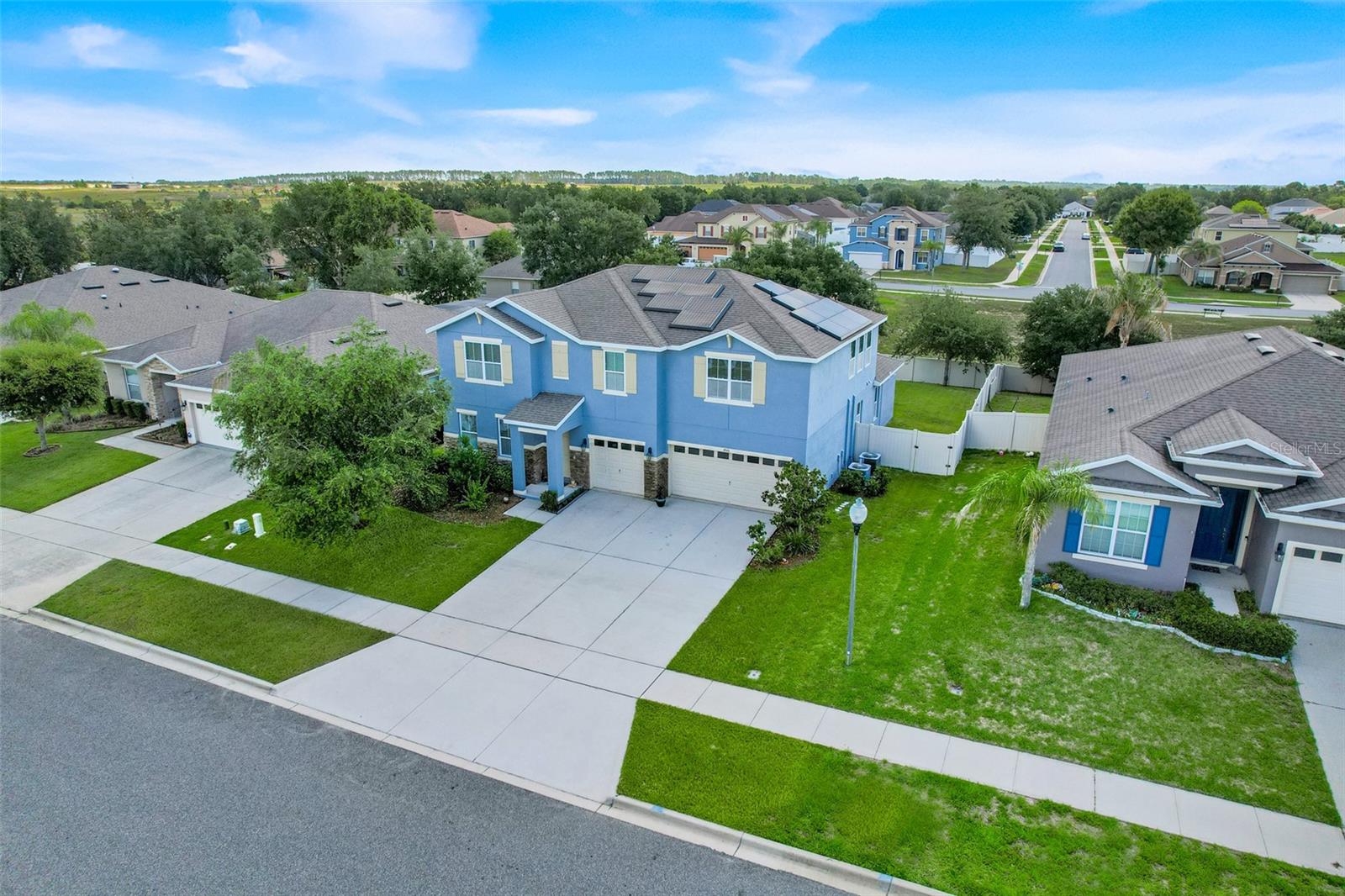4516 Linwood Trace Lane, FL