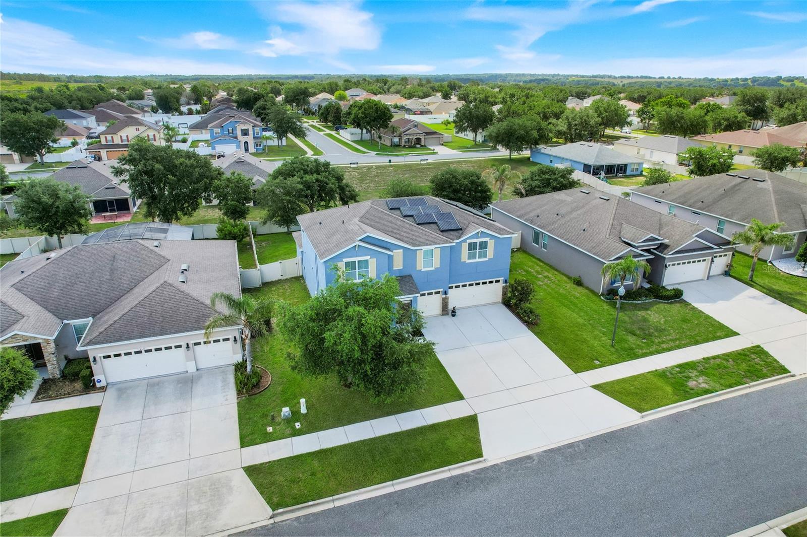 4516 Linwood Trace Lane, FL